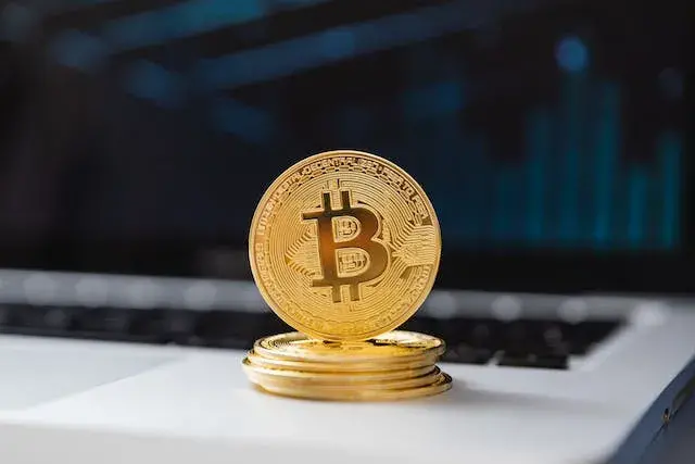bitcoin golden coin